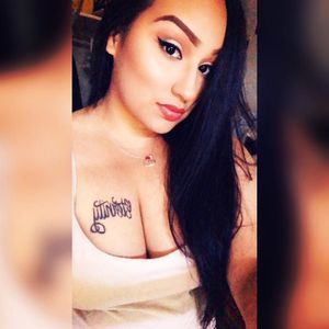 Meet your Posher, Esperanza